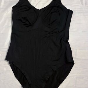 Knix Classic Black Garment compression bathing suit - padded